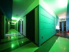 фото отеля Black Hole Hotel
