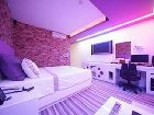 фото отеля Black Hole Hotel