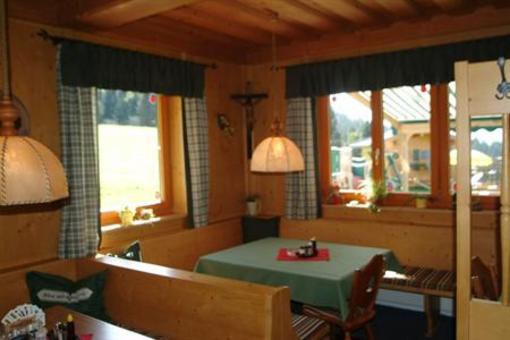 фото отеля Hirschberg Gasthof St. Johann in Tirol