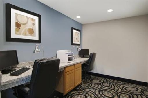 фото отеля Best Western Plus Sand Bass Inn & Suites