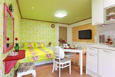 фото отеля Bellus Rose Pension Hotel