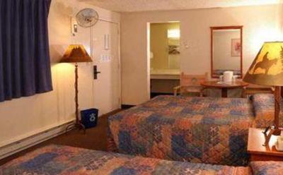 фото отеля Thunderbird Lodge Chinle