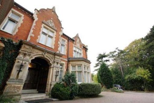 фото отеля Legacy Oaklands Country House Hotel Laceby