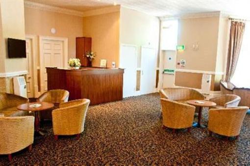 фото отеля Legacy Oaklands Country House Hotel Laceby