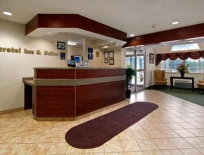 фото отеля Microtel Inn & Suites Sutton/Gassaway