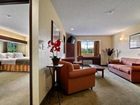 фото отеля Microtel Inn & Suites Sutton/Gassaway
