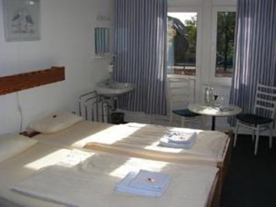 фото отеля Schweizerhaus Hotel & Restaurant Lubeck