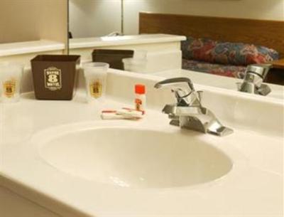 фото отеля Super 8 Crete
