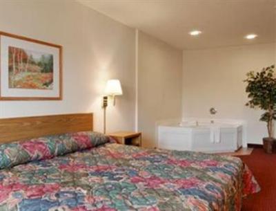 фото отеля Super 8 Crete