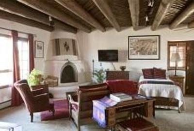 фото отеля Cottonwood Inn Taos