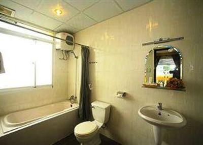 фото отеля Rain Bow Hotel