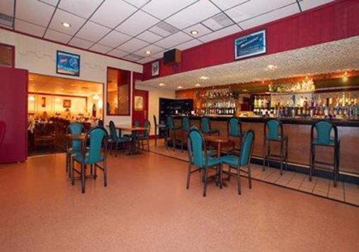 фото отеля Quality Inn Finger Lakes Region