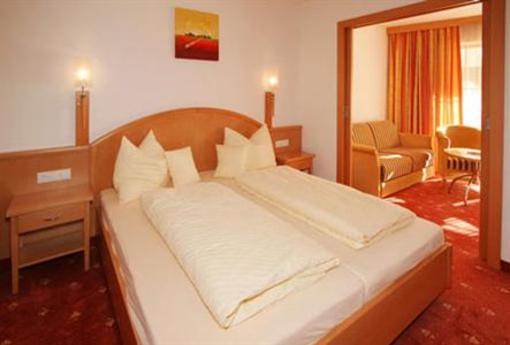 фото отеля Berghof Hotel-Pension