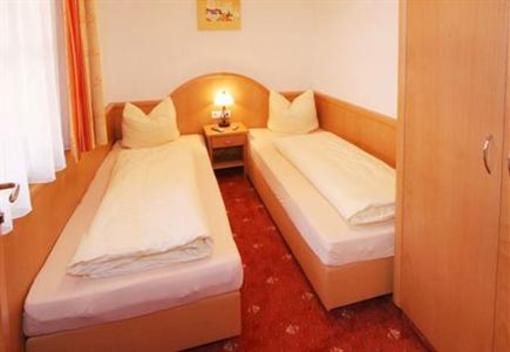 фото отеля Berghof Hotel-Pension