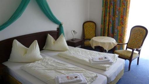 фото отеля Hotel Schwarzes Rossl (The Black Horse)