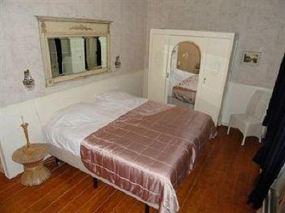 фото отеля Hotel & Restaurant Lunia