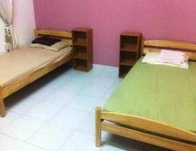 фото отеля Homestay @ Setia Tropika