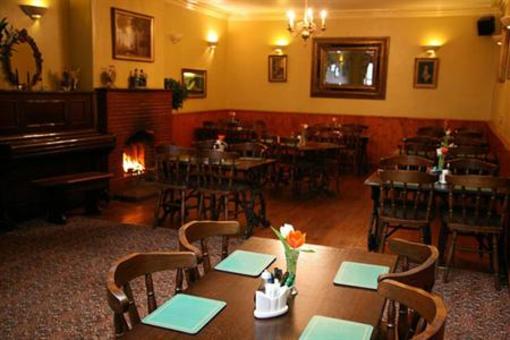 фото отеля The Oakeley Arms Hotel Blaenau Ffestiniog