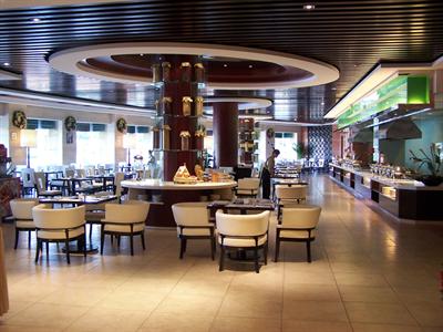 фото отеля Lake View Garden Hotel