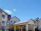 фото отеля Comfort Suites Delavan