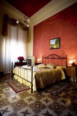 фото отеля Bed & Breakfast Lucca in Centro
