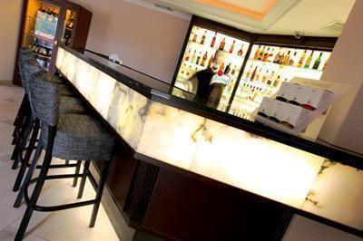 фото отеля Hotel & Medi-Spa Bialy Kamien