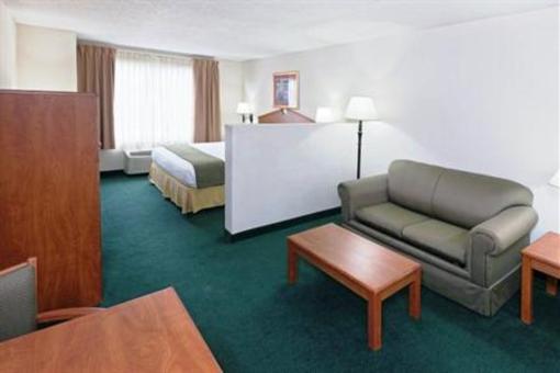 фото отеля Holiday Inn Express Suites Vinita