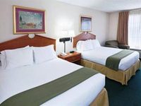 Holiday Inn Express Suites Vinita