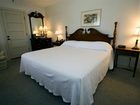 фото отеля First Colony Inn