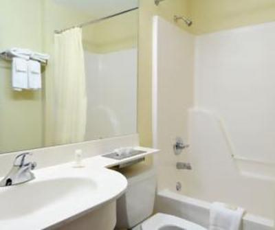 фото отеля Quality Inn & Suites Canton