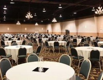 фото отеля Ramada Plaza Louisville