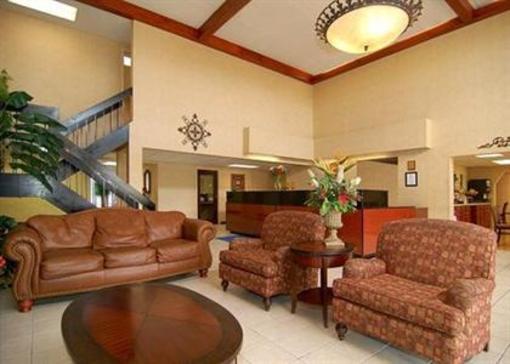 фото отеля Comfort Inn Matthews
