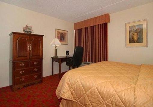 фото отеля Comfort Inn Matthews