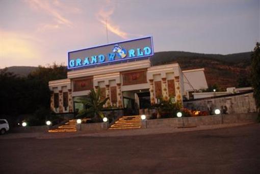 фото отеля Grand World