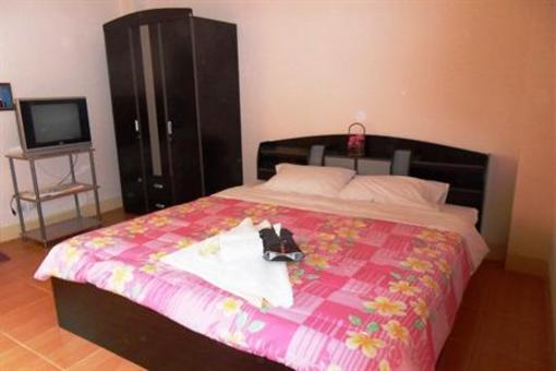 фото отеля Milford House Serviced Apartments Chiang Mai