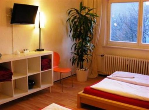 фото отеля Berlin Holiday Apartments