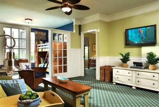 фото отеля South Lake Buena Vista Suites at Calypso Cay Resort