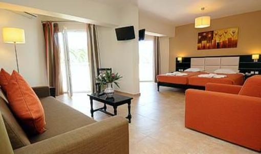 фото отеля Aphrodite Hotel Molivos