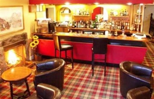 фото отеля Rowan Tree Country Hotel Aviemore