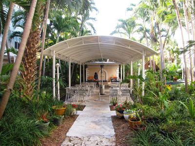 фото отеля Sadigo Court Hotel