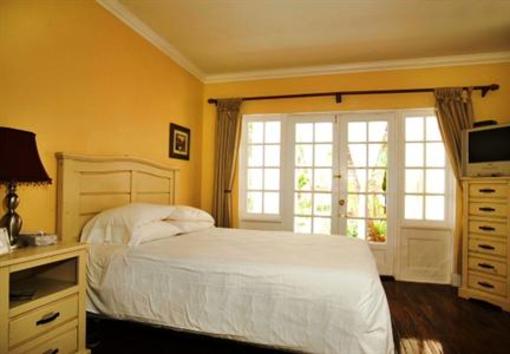 фото отеля Sadigo Court Hotel
