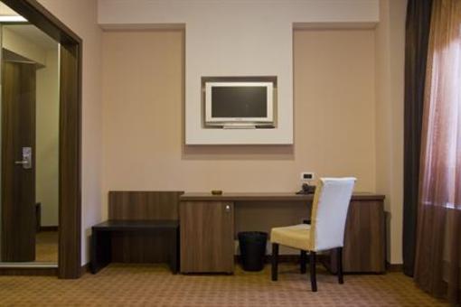 фото отеля Jolly Fun Hotel