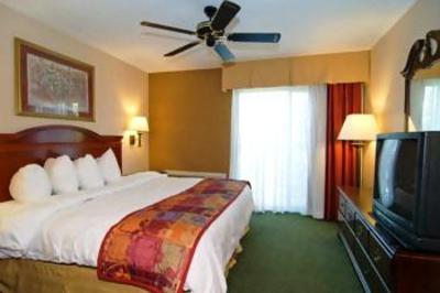 фото отеля Comfort Suites Near Seaworld
