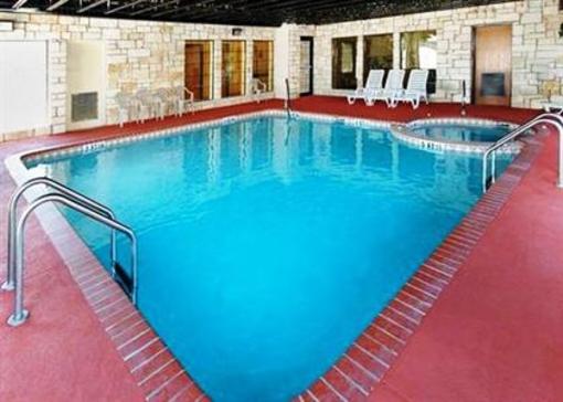 фото отеля Comfort Suites Near Seaworld