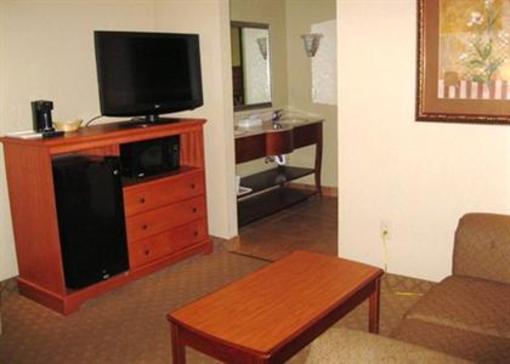 фото отеля Comfort Suites Near Seaworld