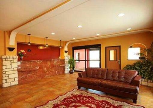 фото отеля Comfort Suites Near Seaworld