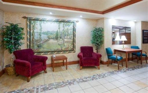 фото отеля Holiday Inn Express New Berlin