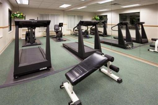 фото отеля Holiday Inn Express New Berlin