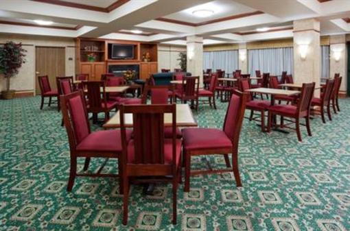 фото отеля Holiday Inn Express New Berlin