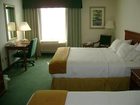 фото отеля Holiday Inn Express New Berlin